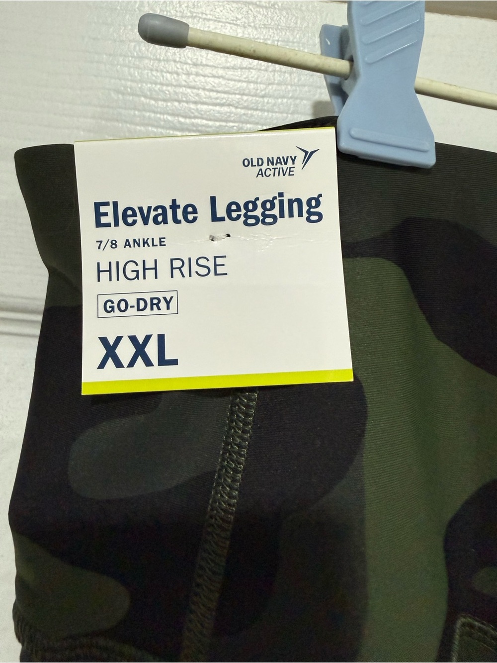 Old Navy Camo Leggings in Green and Black